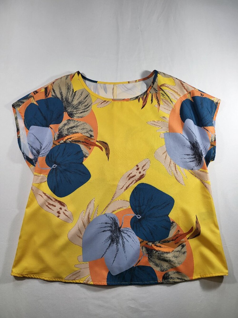 Emery Rose Yellow Floral Sleeveless Top – Size M